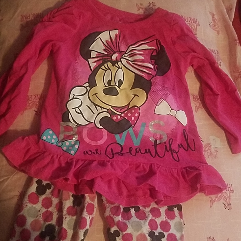 Minnie Mouse outfit